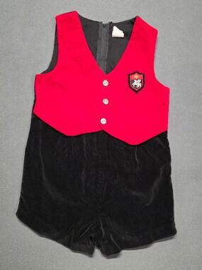 Vintage Boys 3T-4T British Romper Dark Academia Ivy Crest Pegasus Medieval